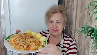 Тушеная квпуста с мясом.Все секреты вкусной капусты.Аппетитное горячее блюдо.Очень вкусно.