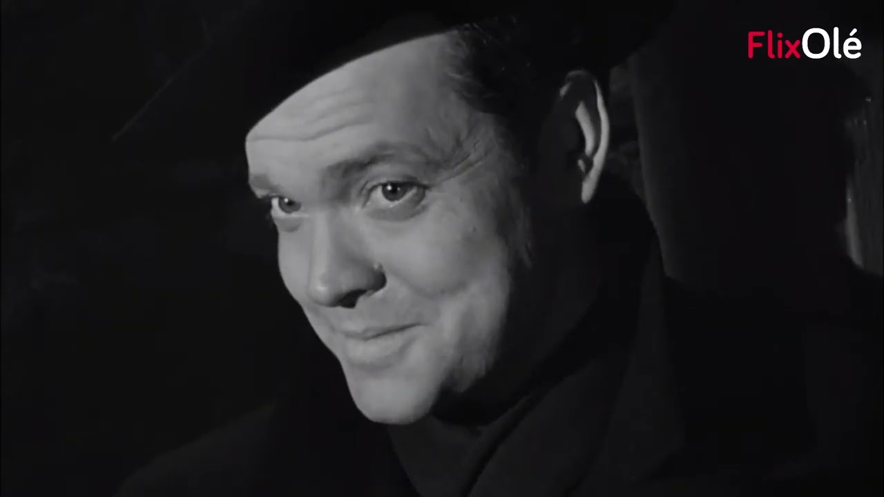 Primera aparición de Orson Welles en 'El tercer hombre' (Carol Reed, 1949)
