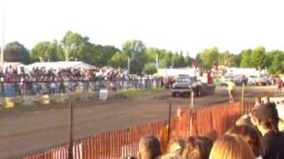 XtremeTruckz.com at Millbrook Truck Pull