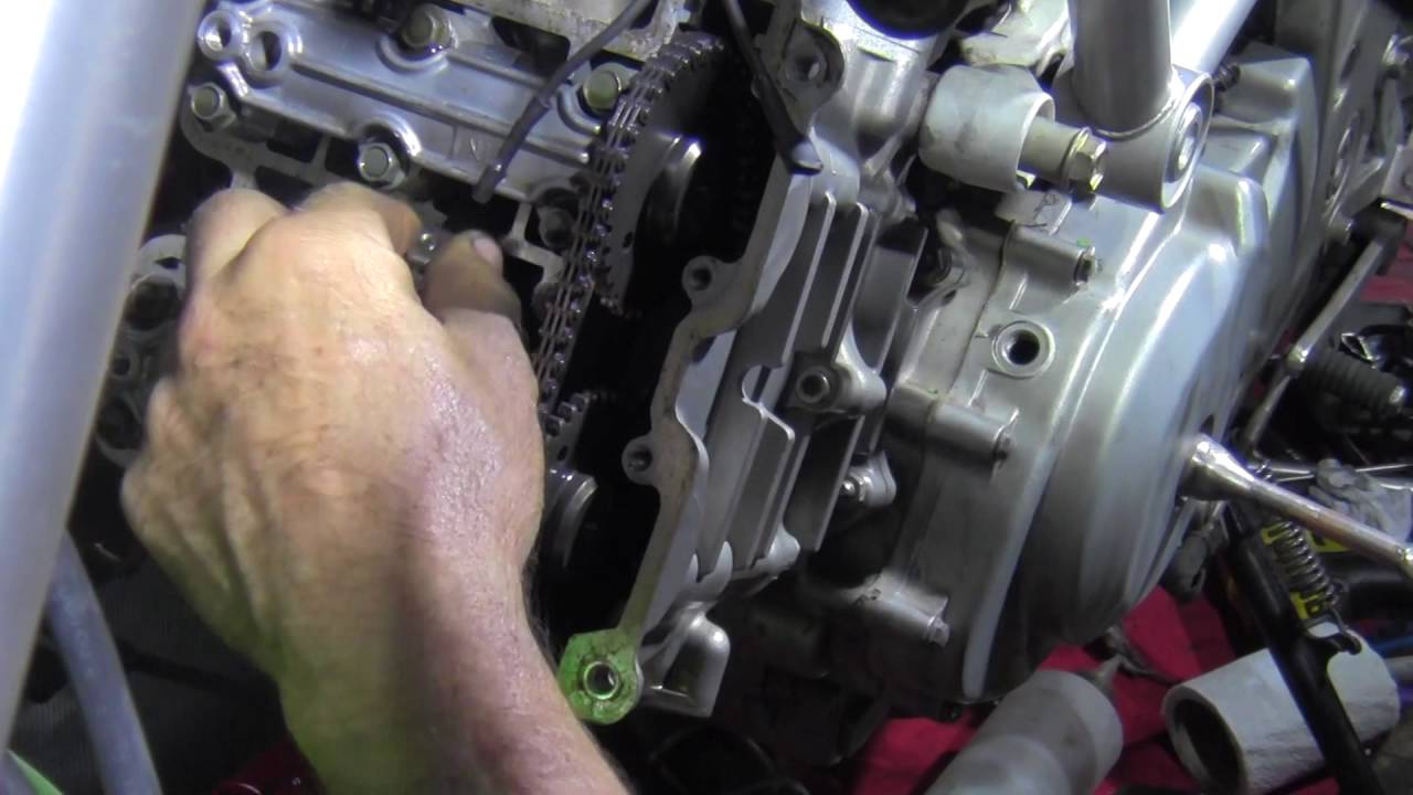 HYOSUNG 650 o  GT 650 CALIBRACIÓN VALVULAS