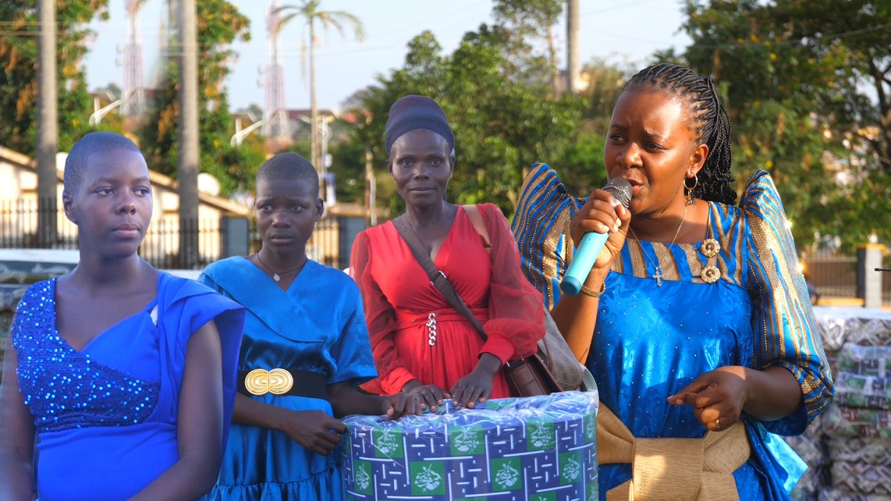 Omuliro Gwokezza Emmaali Okumpi Ne NUP. Hon. Hope Grania Asiimye Abayise Ebibuuzo Bya P7