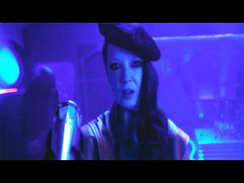 Garbage - No Gods No Masters (Official Music Video)