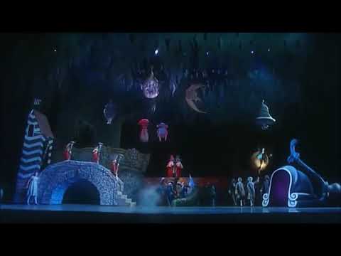 Танец мышиного короля и мышей в детском саду видео. Чайковский щелкунчик битва с мышами. Балет щелкунчик крысиный король. Чайковский щелкунчик битва с мышами. Щелкунчик и мышиный король балет.