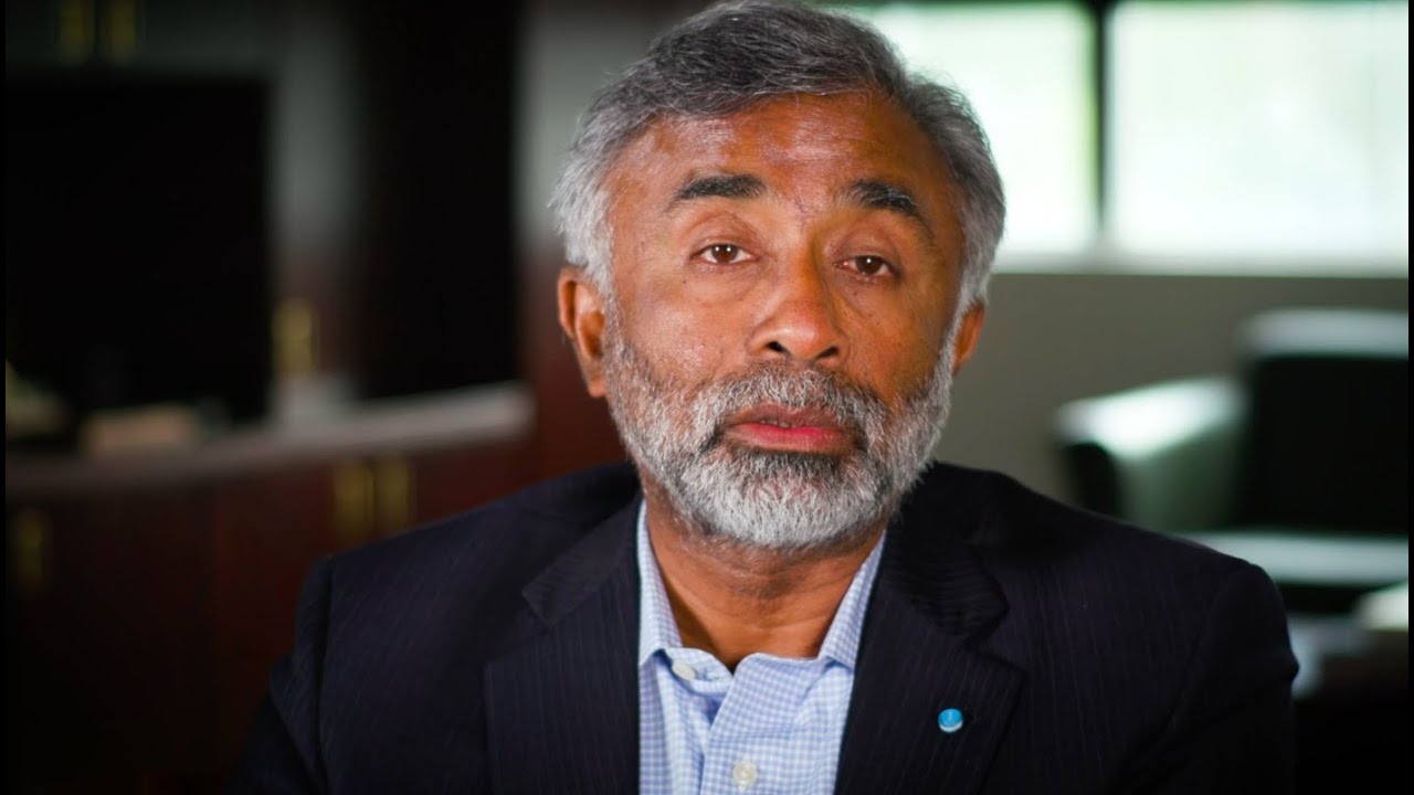 Dr. Thomas Zacharia, Director, Oak Ridge Laboratory