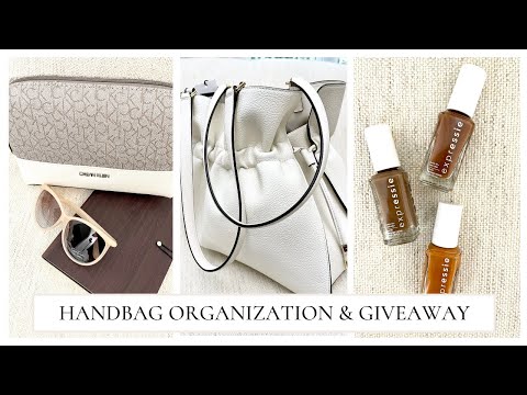Handbag Organization & Giveaway