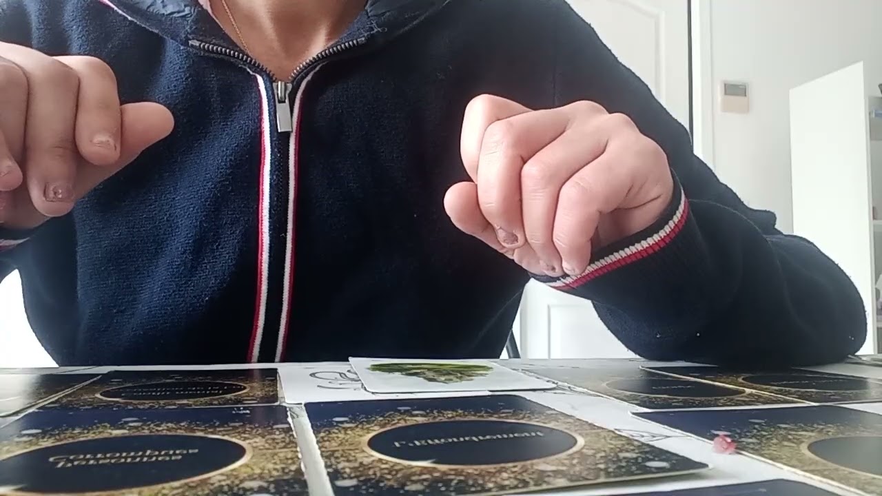 Des personnes sont colère 😡 une personne ne veut pas céder il/elle n'ont pas idée de leur chute 