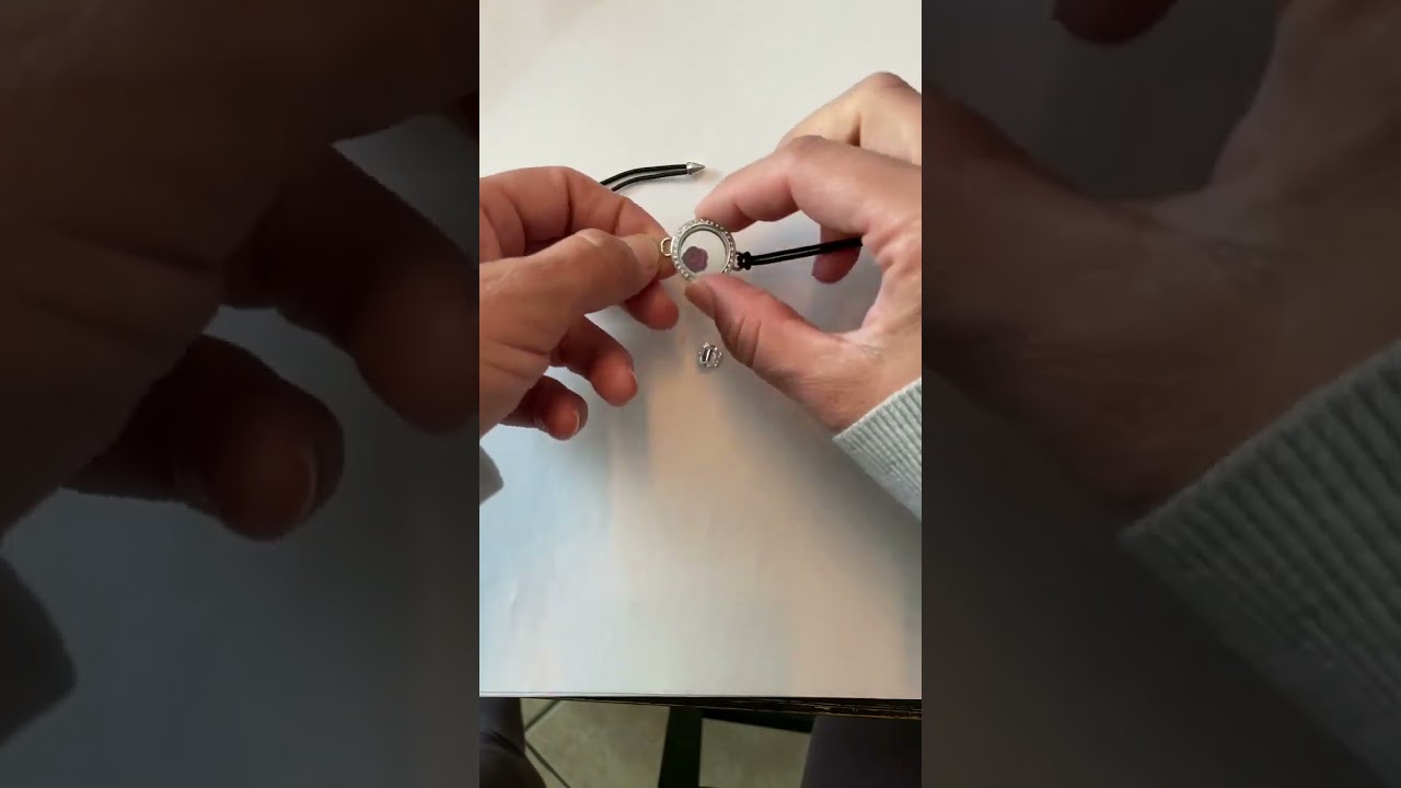 How to Assemble an Origami Owl Stretch Bracelet!