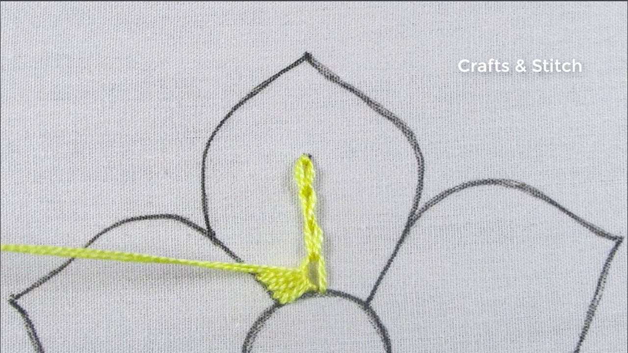 hand embroidery amazing flower design Very easy fancy flower embroidery ...