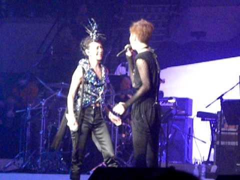 終身美麗 孫燕姿 鄭秀文 答案是.......香港站演唱會 Feb 6, 2010