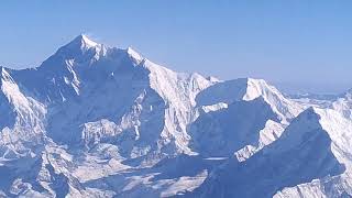 Эверест Джомолунгма с высоты птичьего полета Экскурсионный самолет в Непале