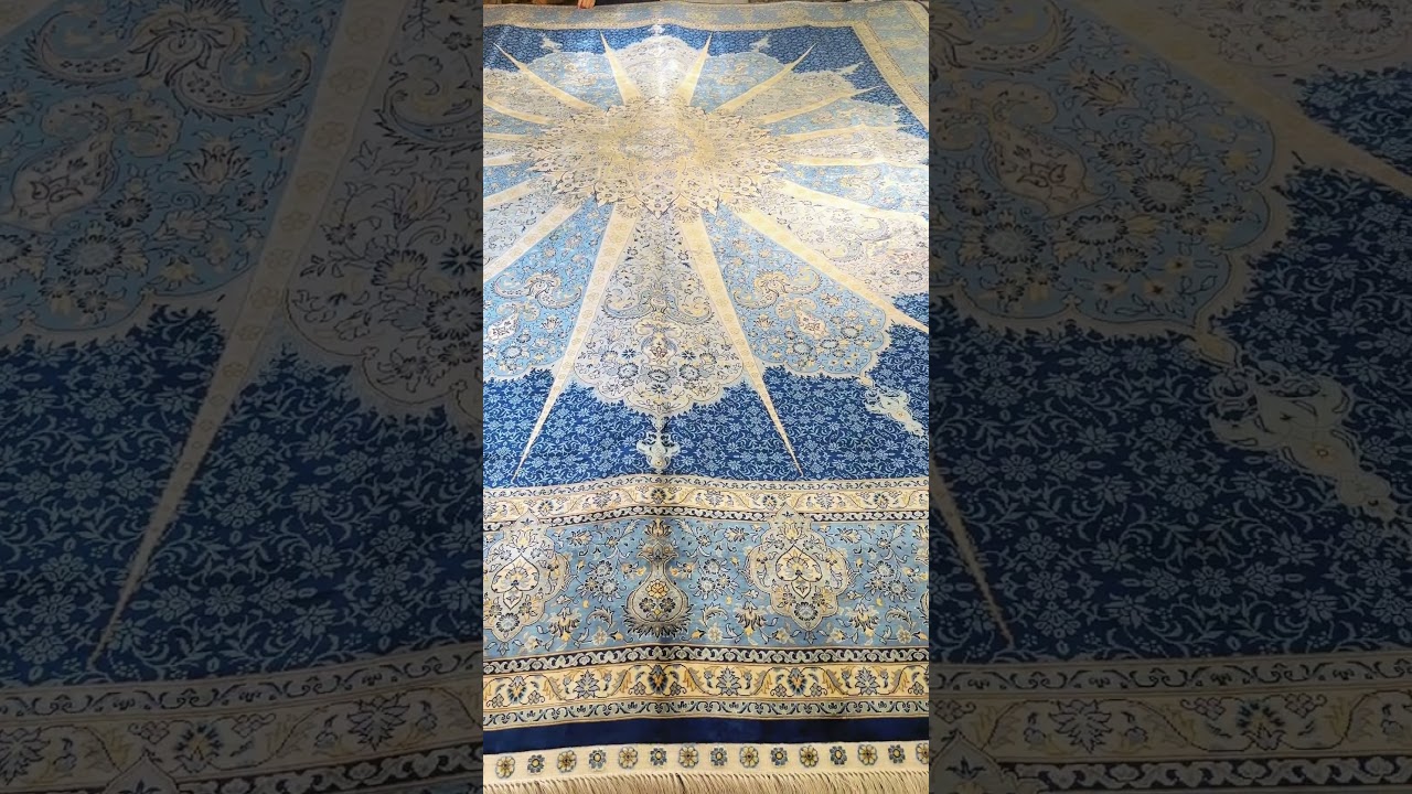 The light side hand knotted silk carpet, It's very shinning. 