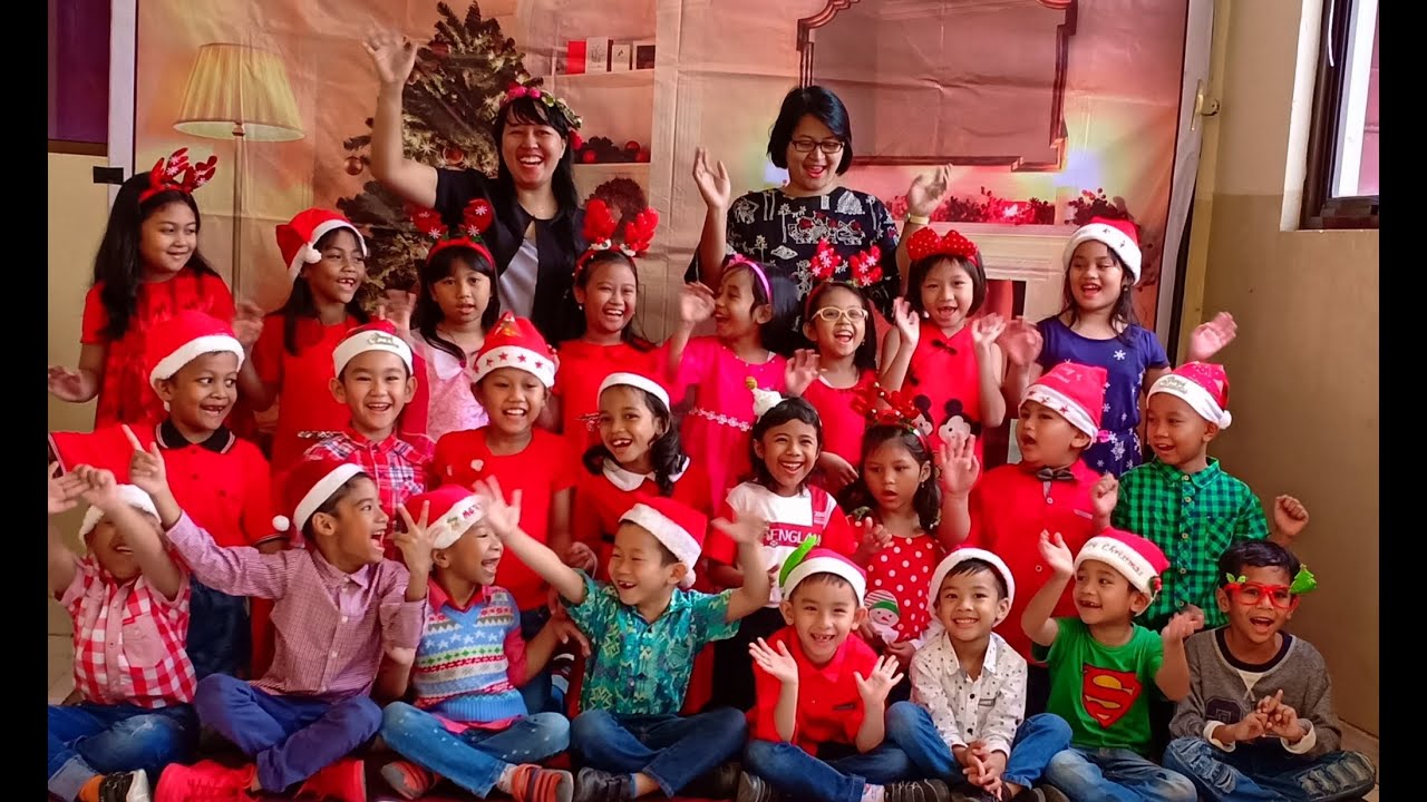 KULIHAT AWAN - 1 HOLY C || SD HFO DEPOK - YouTube