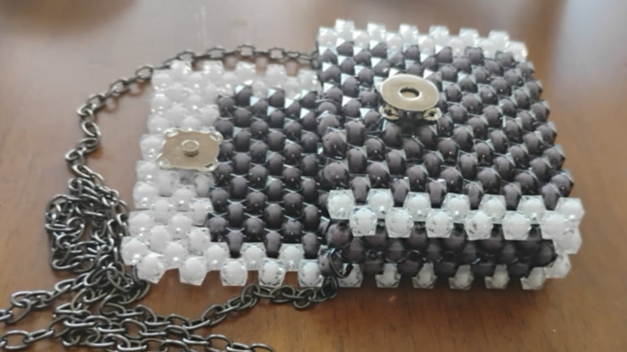 الجزء الرابع  شنطة صغيرة أو حامل الأوراق بالخرز طريقة قفل الشنطة من الجوانب بطريقتين #اكسبلور