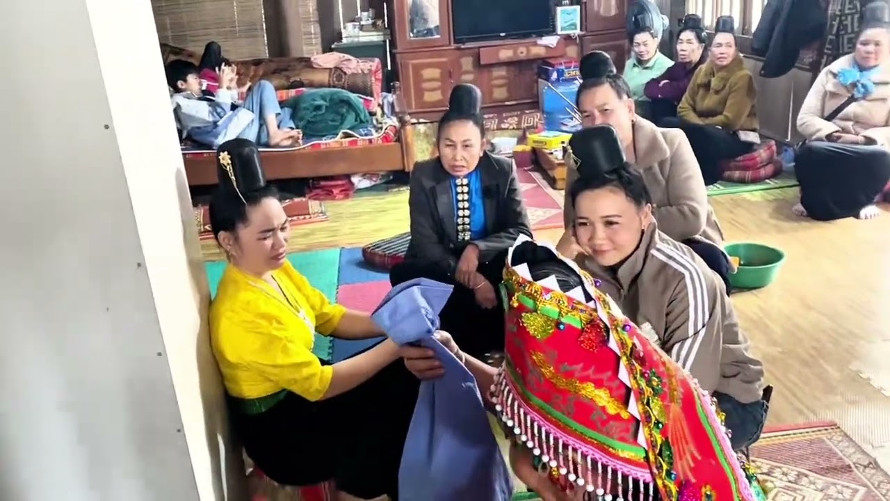 Em Da Mai Dú Bản Phiêng Hay Hụ Le Sửa Lẻo Do