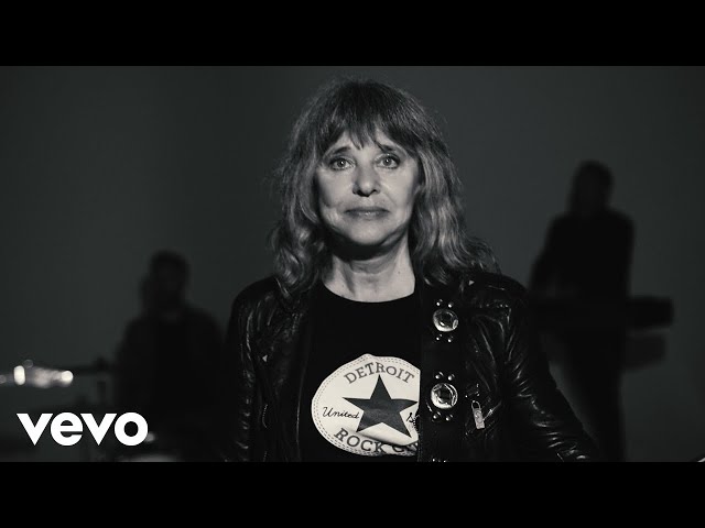 Suzi Quatro - Bad Moon Rising