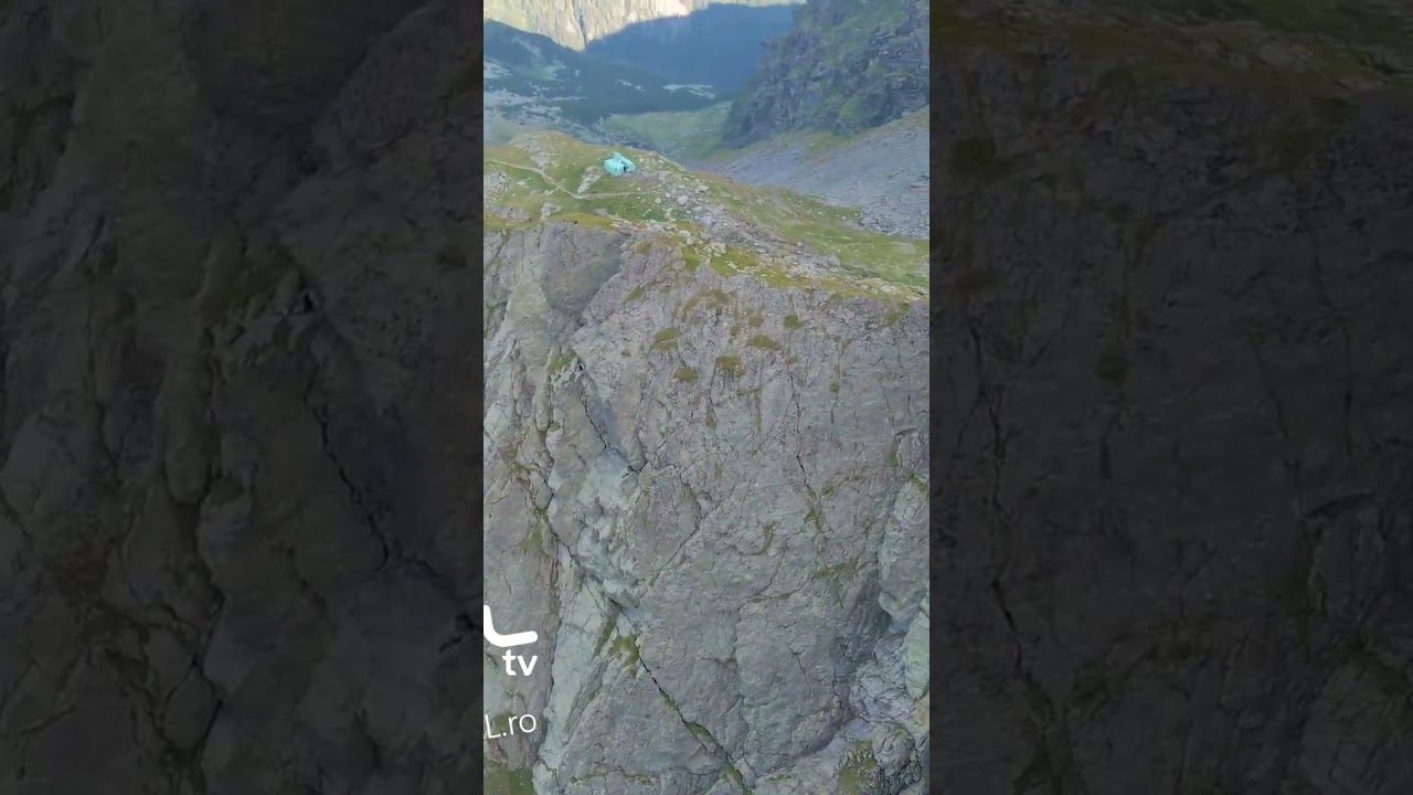 Drona drone Lacul Caltun, Negoiu, Fagaras, Romania | CEL.ro
