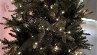 Balsam Hill 5 5ft Pre Lit Classic Blue Spruce Artificial Christmas Tree with 400 Clear Incandescen