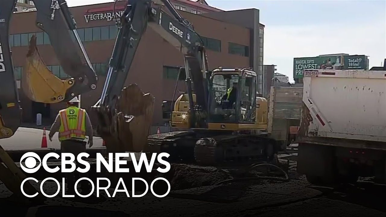 Water main break disrupts traffic on Colorado Boulevard in Denver - YouTube