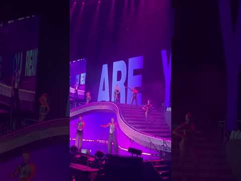 Dua Lipa Brings Her Tour to Scotiabank Arena in Toronto