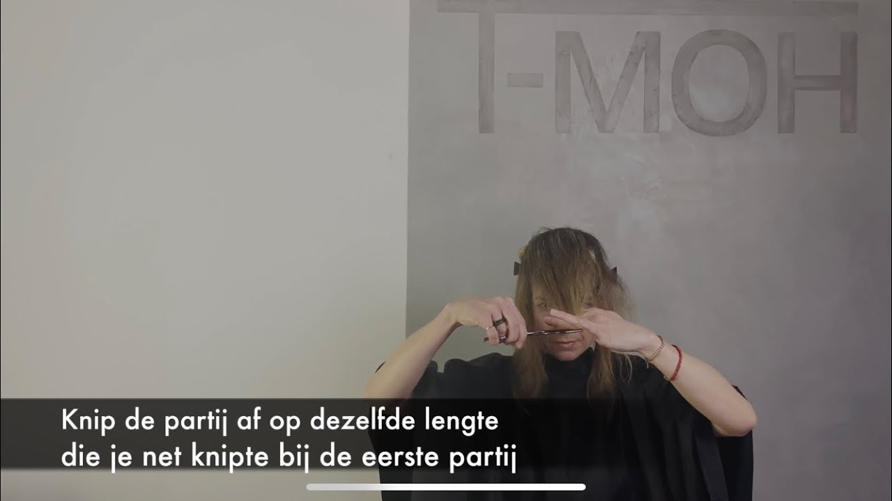 T-MOH tv! hoe knip je ZELF je eigen lange haar en laagjes? - YouTube