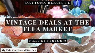 Shopping For Vintage Deals At The Flea Market in Daytona Beach, FL // Vintage Glass, China, Bronze