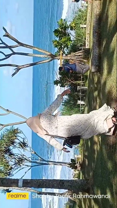 Entah apa yang Merasukimu