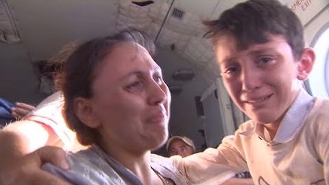 Dramatic rescue as Iraqis flee ISIS fighters
