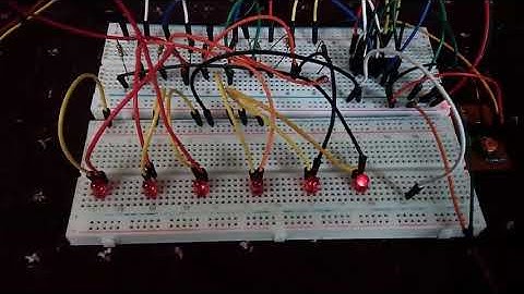 Knight Rider Circuit (hack).  555 timer + CD4017 decade counter.