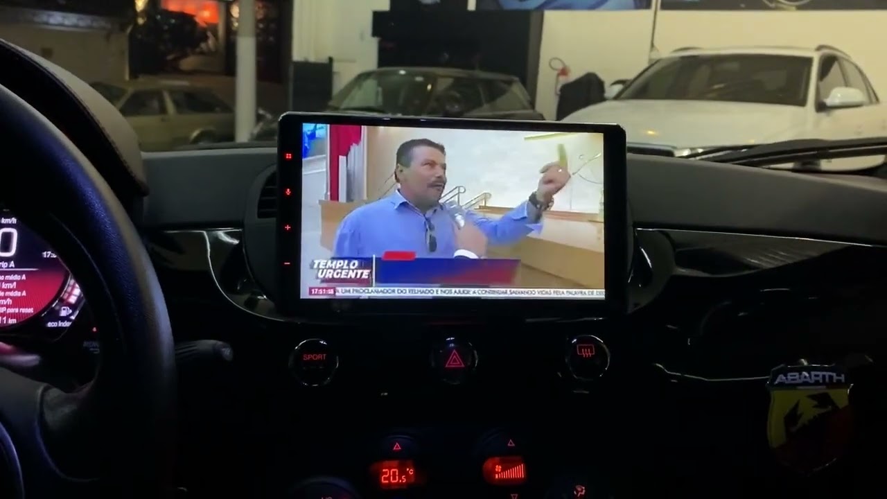 Fiat 500 Abarth - Central 9" CarPlay e Android Auto sem fio - ArtsomAuto