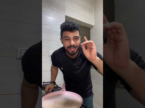 وانا و الديك كل ما اجي اصور  