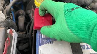 How to jump start a car with a flat battery