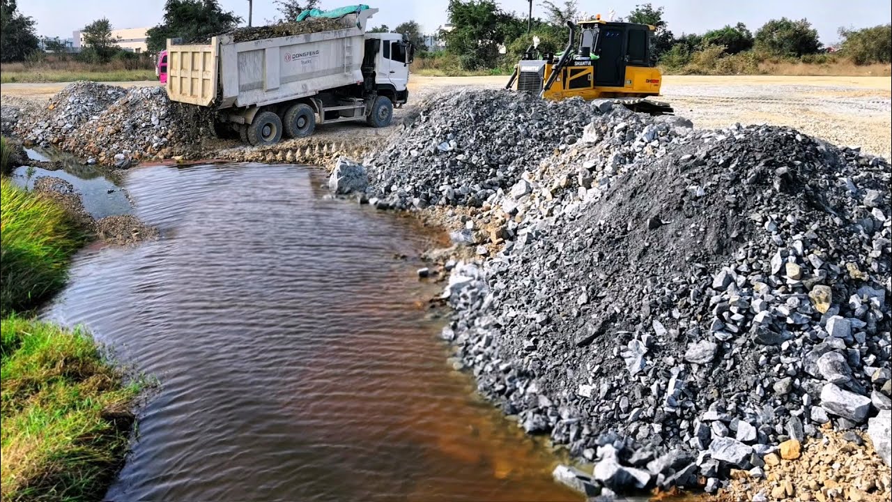 O.M.G Dozer DH17C3 Buliding Perfectly Road Construction Over The Water Using Stones For Fill Pushing