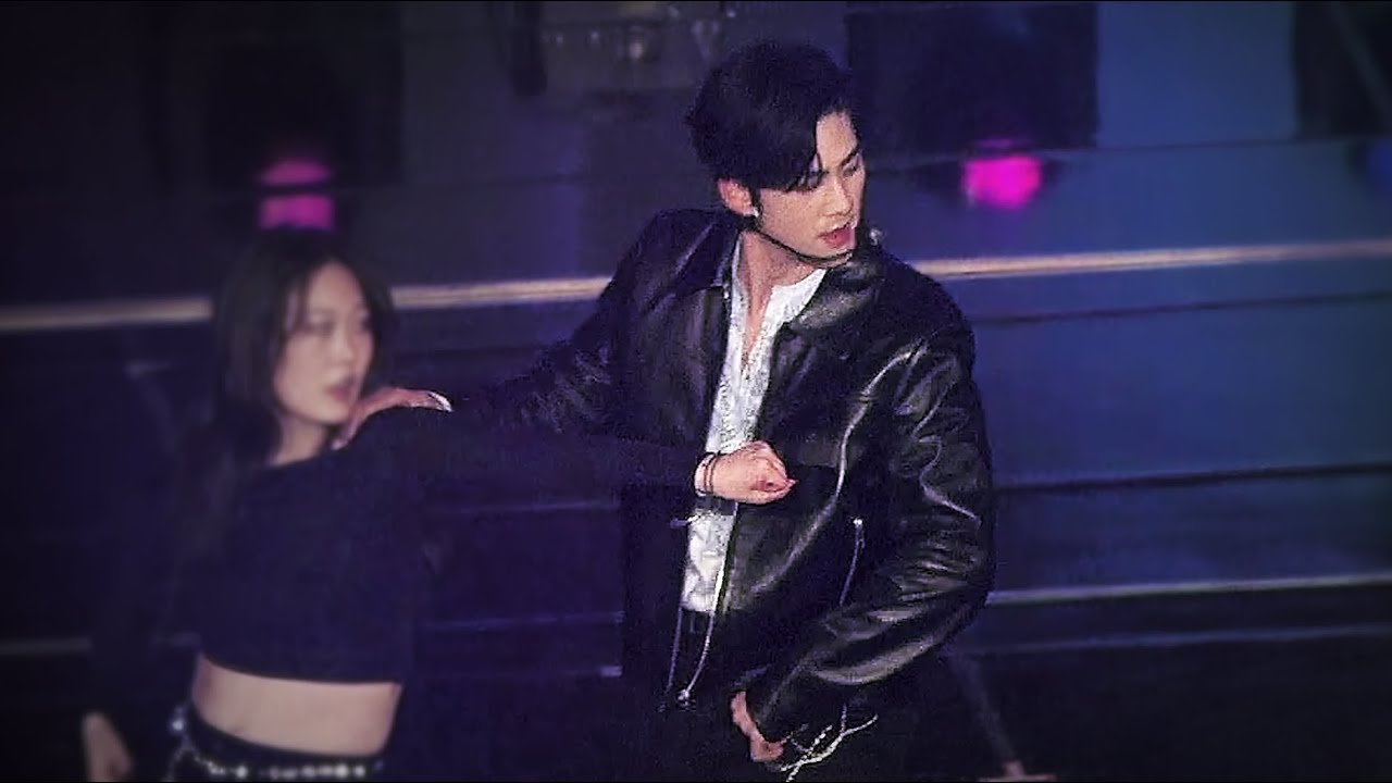 211127 뉴이스트 콘서트 DRESS 직캠 백호 강동호 focus [4K]