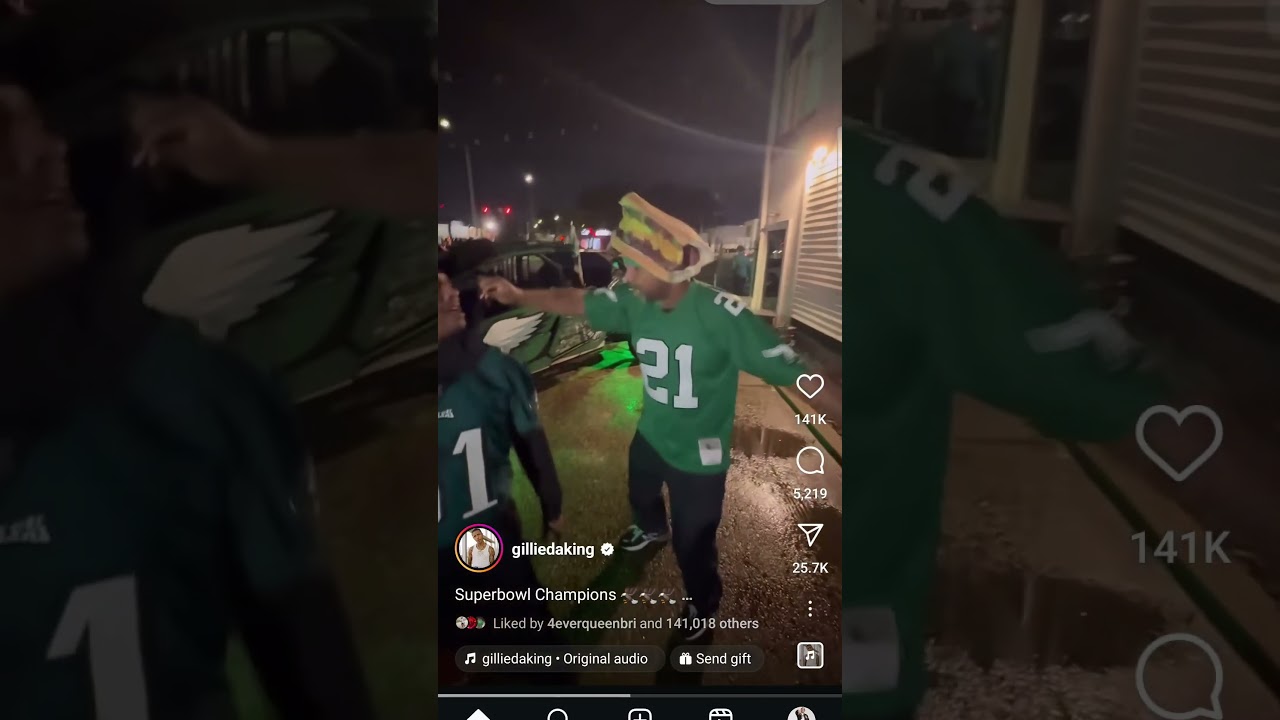 GILLIE Da Kid Eagles Super Bowl Champions 