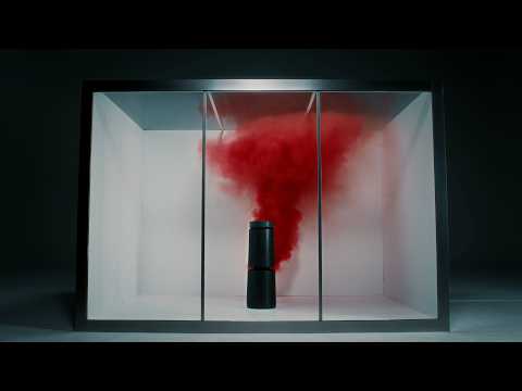 제목은 "신모델 출시"로 하겠습니다. 근데 연막탄을 곁들인