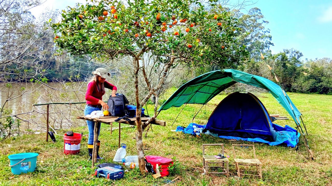 MONTAMOS ACAMPAMENTO NA BEIRA DO RIO  Pescamos e fritamos 