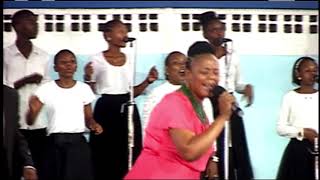 Ni YESU huyo - Efatha Mass Choir