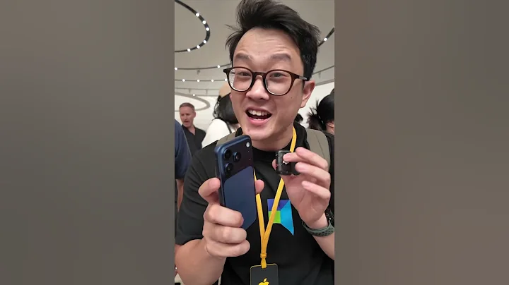 Trên tay iPhone 17 Pro / Pro Max: thiết kế lạ quá, ae thích không?