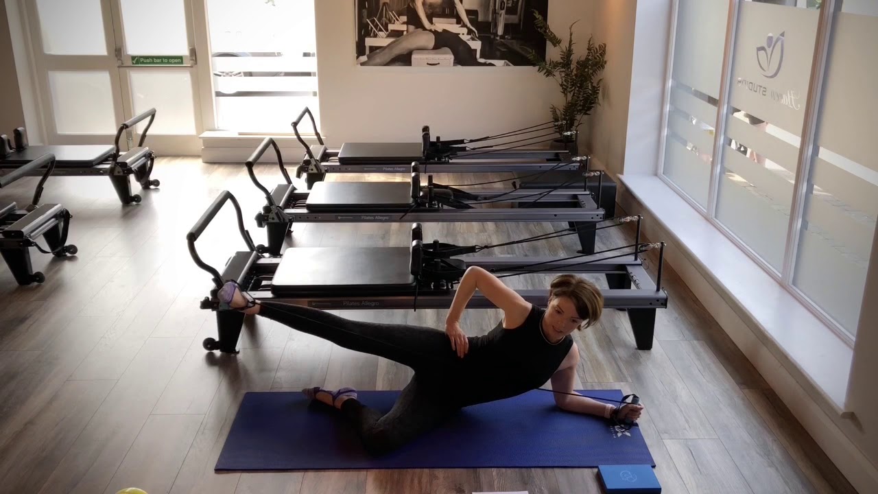 Reformer Pilates on the Mat 3 Glutes & Upper Body 20mins YouTube