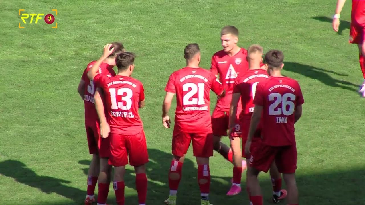 Fußball mit dem SSV Reutlingen gegen den Offenburger FV