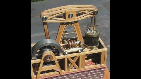 Wood and Metal Beam Engine that also lives in the china cabinet. A simple sing.#shorts