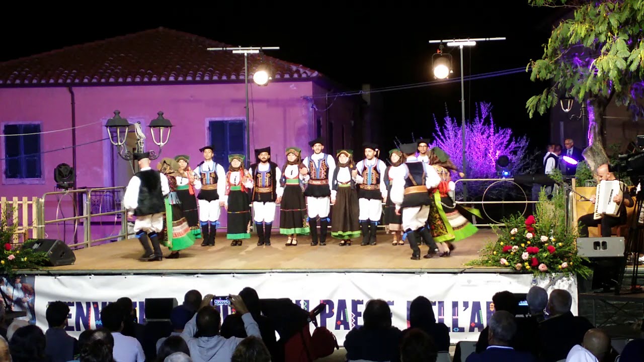 Gruppo Folk Pro Loco di Samugheo - Ballu Samughesu