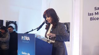 Cristina Kirchner inaugura el Salón de las Mujeres del Bicentenario en el Instituto Patria