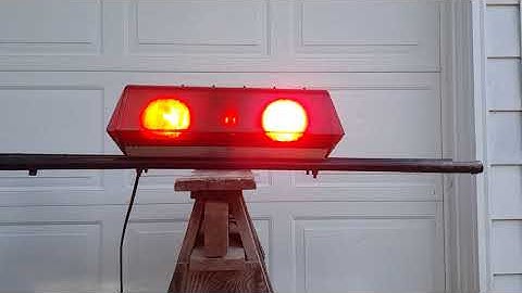 Code 3 XL Mini-Bar Sealed Beam