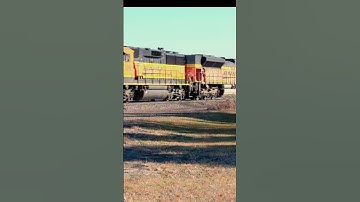 7 Locomotives! CSX + GP60M-3 in Staples  #railroad #railway #railfanning