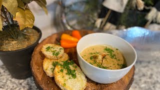 Broccoli cheddar soup ( fast and easy recipe) شوربة البروكلي مع جبنة الشيدر اللذيذة