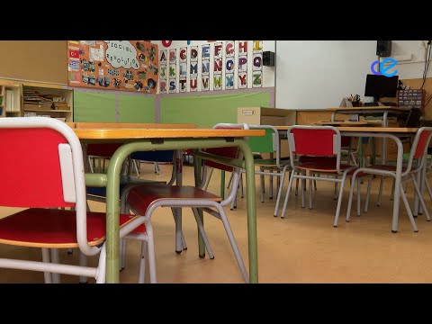 CCOO y VOX denuncian que el servicio de limpieza de los colegios es deficiente