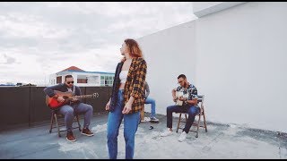 Video-Miniaturansicht von „Florecer - SNENiE (live acoustic performance)“