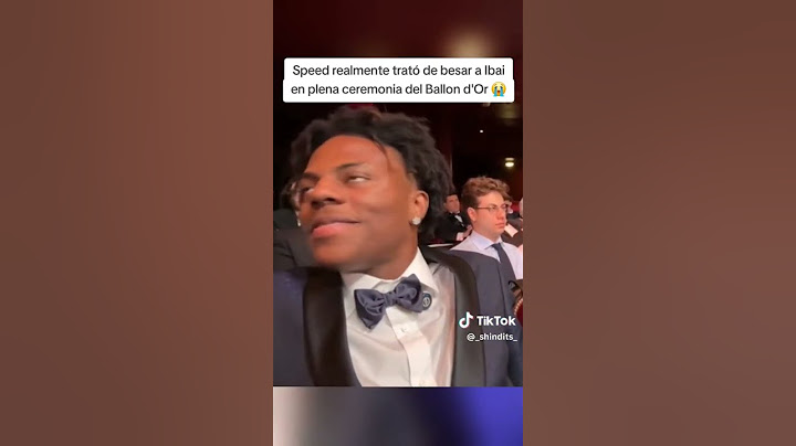 Speed besa a Ibai en la gala del balón de oro