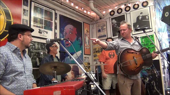 Alex McMurray @ Louisiana Music Factory JazzFest 2...
